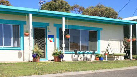 Wittows Beach House - Airlie Beach Holiday 1