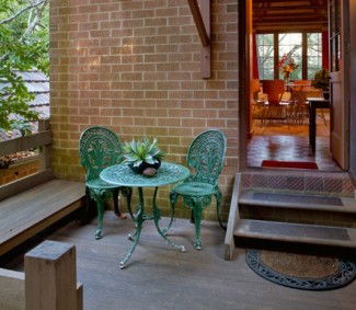 Crafers Cottages - Cherrytree Cottage - Airlie Beach Holiday 1