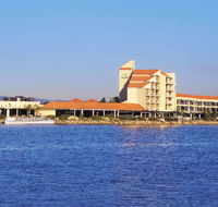 The Lakes Resort Hotel - Airlie Beach Holiday