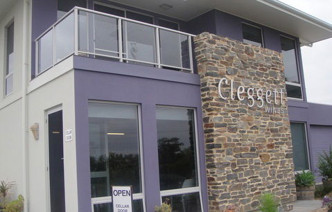 Cleggett Wines - Airlie Beach Holiday 3