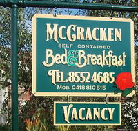 Mc Cracken Bed and Breakfast - Airlie Beach Holiday