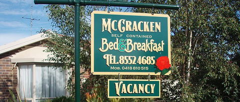 Mc Cracken Bed And Breakfast - Airlie Beach Holiday 0
