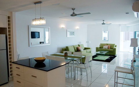 Vision Cairns Esplanade - Airlie Beach Holiday 0