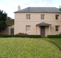 Old Wesleydale Heritage Accommodation - Airlie Beach Holiday