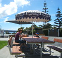 Hillcrest Caravan Park - Airlie Beach Holiday