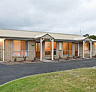 Leisureville Holiday Villas - Airlie Beach Holiday
