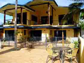Taihoa Holiday Units - Airlie Beach Holiday 0