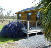 Hazelcreek Cottages - Airlie Beach Holiday
