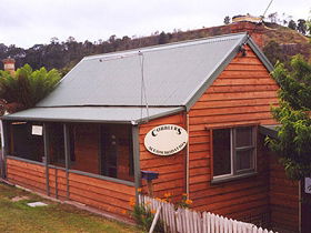 Cobblers Accommodation - Airlie Beach Holiday 0