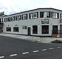 Wharf Hotel Wynyard - Airlie Beach Holiday