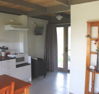 Flinders Island Cabin Park and Car Hire - Airlie Beach Holiday