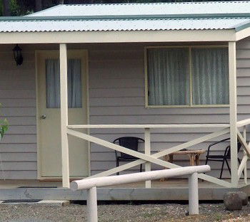 Southport Hotel And Caravan Park - Airlie Beach Holiday 3
