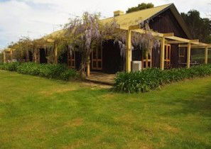 Icena Accommodation - Airlie Beach Holiday 1