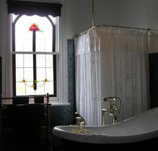 Oakdene Heritage Accommodation - Airlie Beach Holiday 2