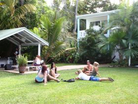 Absolute Backpackers Mission Beach - Airlie Beach Holiday 3