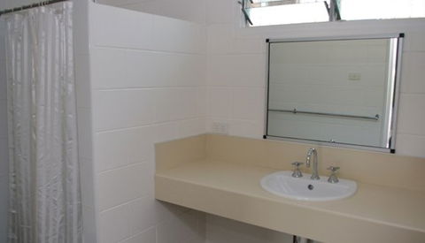Mareeba Lodge Motel - Airlie Beach Holiday 2