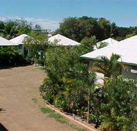 Gee Dees Family Cabins - Airlie Beach Holiday