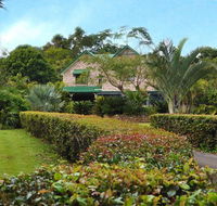 Peppertree Cottage Boutique Bed and Breakfast - Airlie Beach Holiday