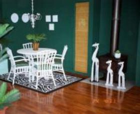 Chalet Chic - Airlie Beach Holiday 0