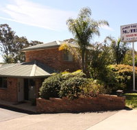 Golf View Motel - Airlie Beach Holiday