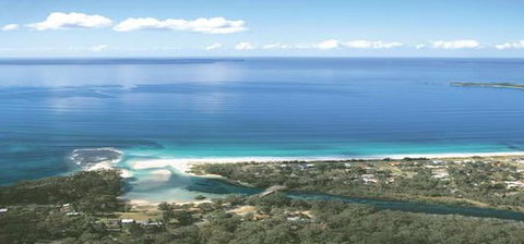 Jervis Bay Backpackers - Airlie Beach Holiday 1