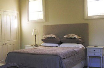 Camellia Cottage Bed & Breakfast - Airlie Beach Holiday 5