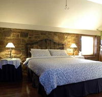Byronsvale Bed  Breakfast - Airlie Beach Holiday