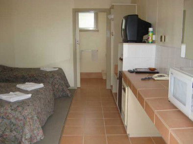 Ballarat Budget Motel - Airlie Beach Holiday 5