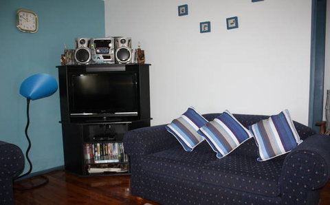 Abalone Cottage - Airlie Beach Holiday 1