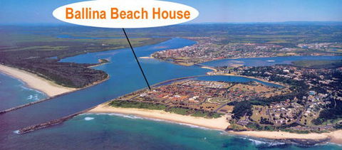 Ballina Beach House - Airlie Beach Holiday 4