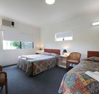 Hi-Way Motel - Airlie Beach Holiday