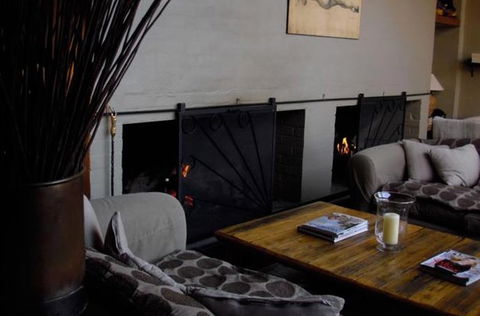 Crackenback Farm Mountain Guesthouse - Airlie Beach Holiday 4