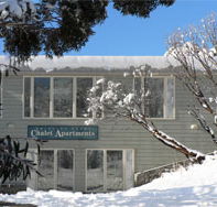 Smiggins Chalet Apartments - Airlie Beach Holiday