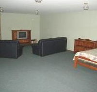 Talbingo Mountain Retreat - Airlie Beach Holiday