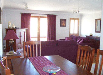 Elm Cottage - Airlie Beach Holiday