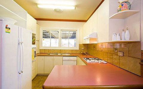 Enjoy Albury - Airlie Beach Holiday 1