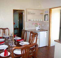 Country Carriage Bed and Breakfast - Airlie Beach Holiday