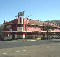 Criterion Hotel Gundagai - Airlie Beach Holiday