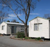 Leeton Caravan Park - Airlie Beach Holiday