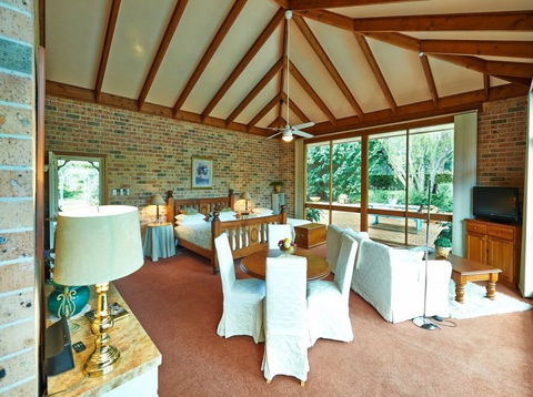 The Garden Room Bed And Breakfast - Airlie Beach Holiday 2
