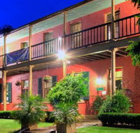Anoushka's Boutique Bed and Breakfast - Airlie Beach Holiday