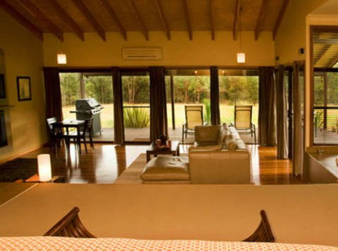 Cedars Mount View - Airlie Beach Holiday 3