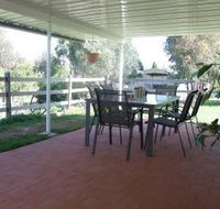 Barcoos Barn Farmstay - Airlie Beach Holiday