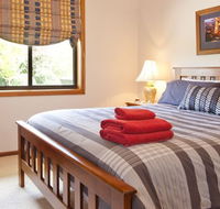 Clifton Gardens Bed and Breakfast - Orange NSW - Airlie Beach Holiday
