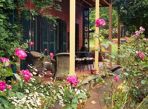 Buddens B And B Guesthouse And Tearoom - Airlie Beach Holiday 5