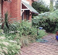 Carinya B and B - Airlie Beach Holiday
