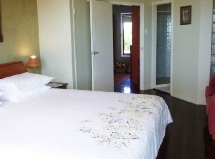 Keswick Island Guest House And Bed And Breakfast - Airlie Beach Holiday 5