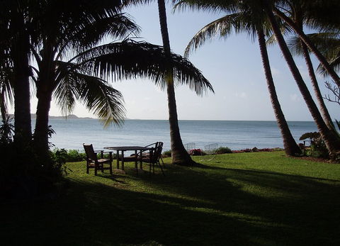 Beachfront Bed And Breakfast - Airlie Beach Holiday 5