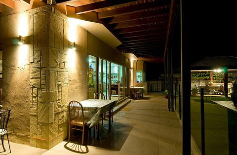 Villa Cavour Bed And Breakfast - Airlie Beach Holiday 2