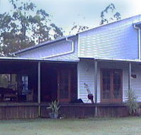 Tin Peaks Bed and Breakfast - Airlie Beach Holiday